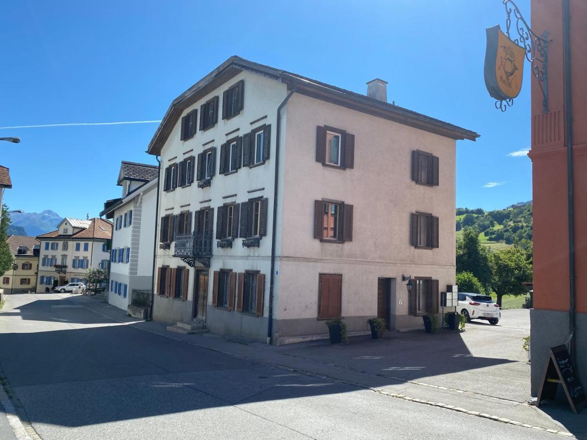 Dachwohnung In Der Mitte Von Laax-Dorf Екстер'єр фото